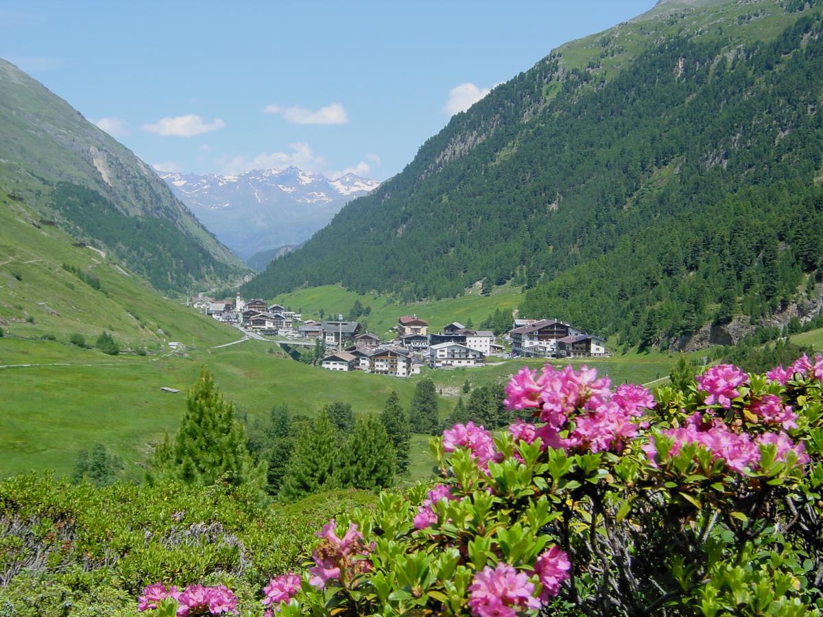 Natur-&Alpinhotel Post เวนท์ ภายนอก รูปภาพ